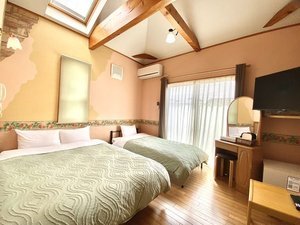 別館7/1～キングＷ＋シングルベッドのマルチツインに